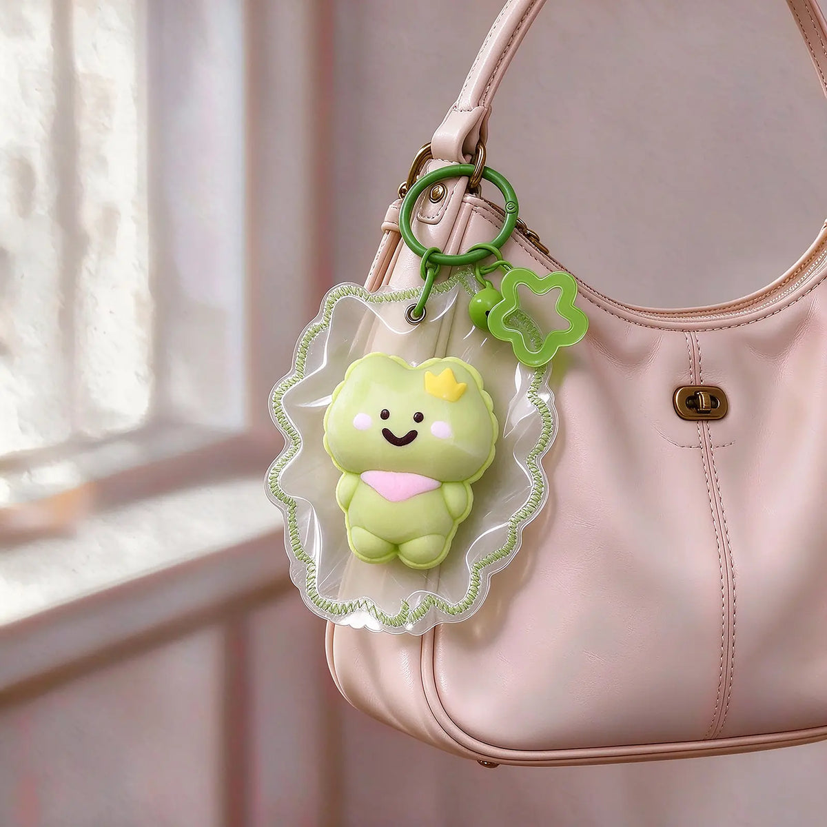 Green frog squishy with a small crown detail.