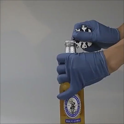FlakeWrench gift demonstration video, showing the snowflake-shaped multi-tool's various functions including wrench, screwdriver and bottle opener features, displaying the portable metal EDC tool's usage scenarios